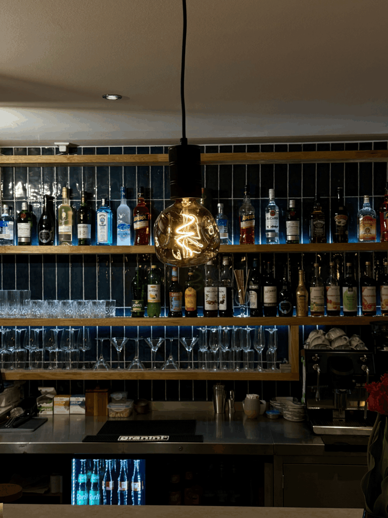 Aufnahme der Bar im The Brown